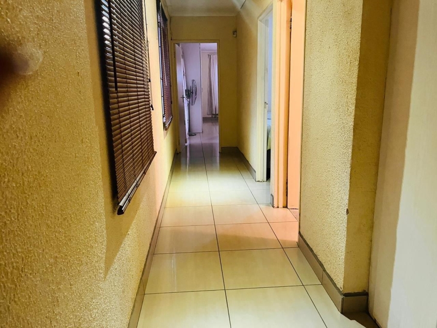 3 Bedroom Property for Sale in Tlhabane North West